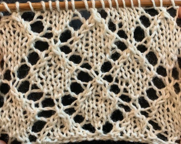 Come realizzare il punto Diamanti traforato